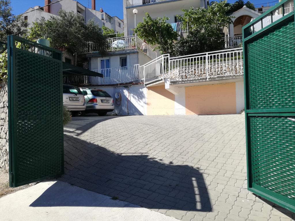 Apartments Dragan Трогир Экстерьер фото