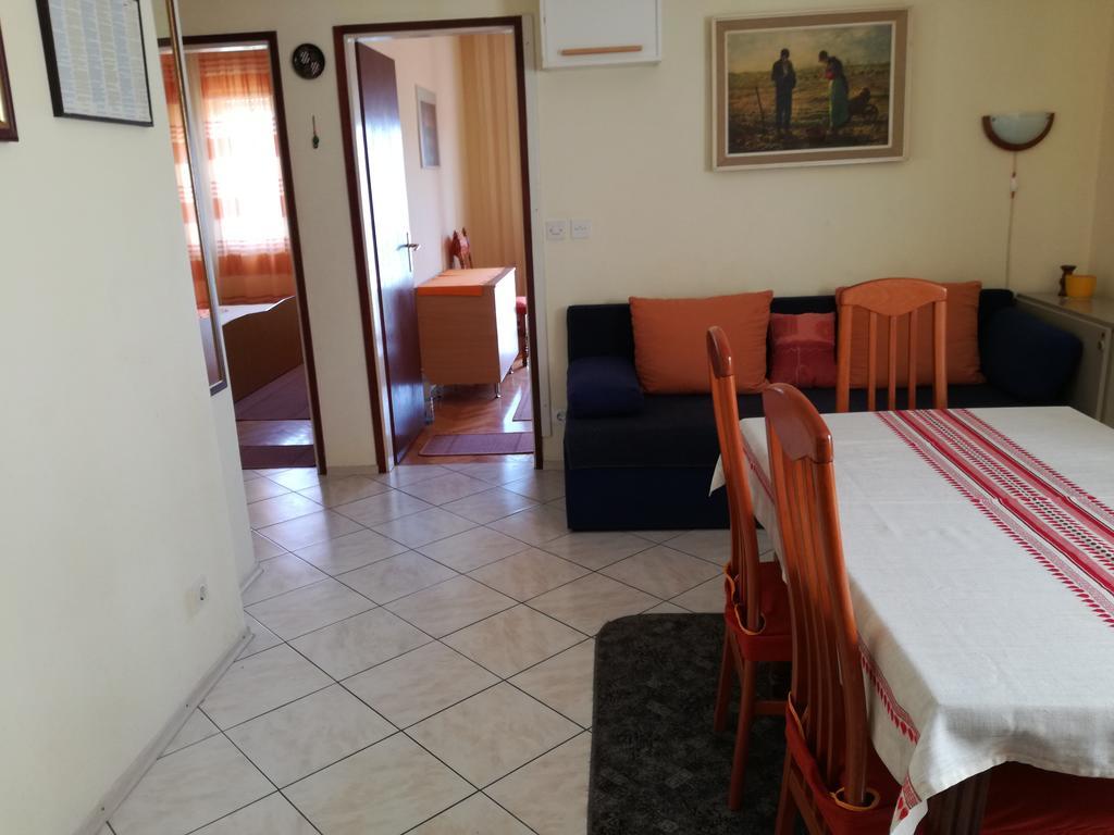 Apartments Dragan Трогир Экстерьер фото